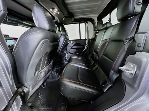 Used 2020 Jeep Gladiator Rubicon AWD/4WD image 23