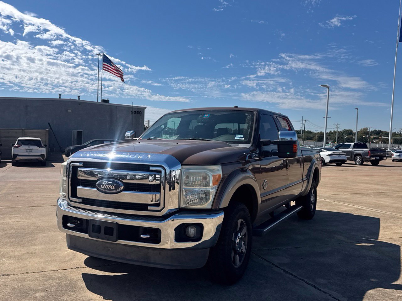 Used 2011 Ford F250 Lariat w/ Lariat Interior Pkg AWD/4WD image 8