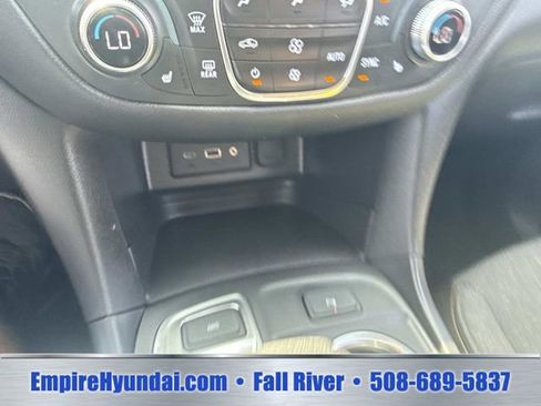 Used 2024 Chevrolet Equinox LT AWD/4WD image 27