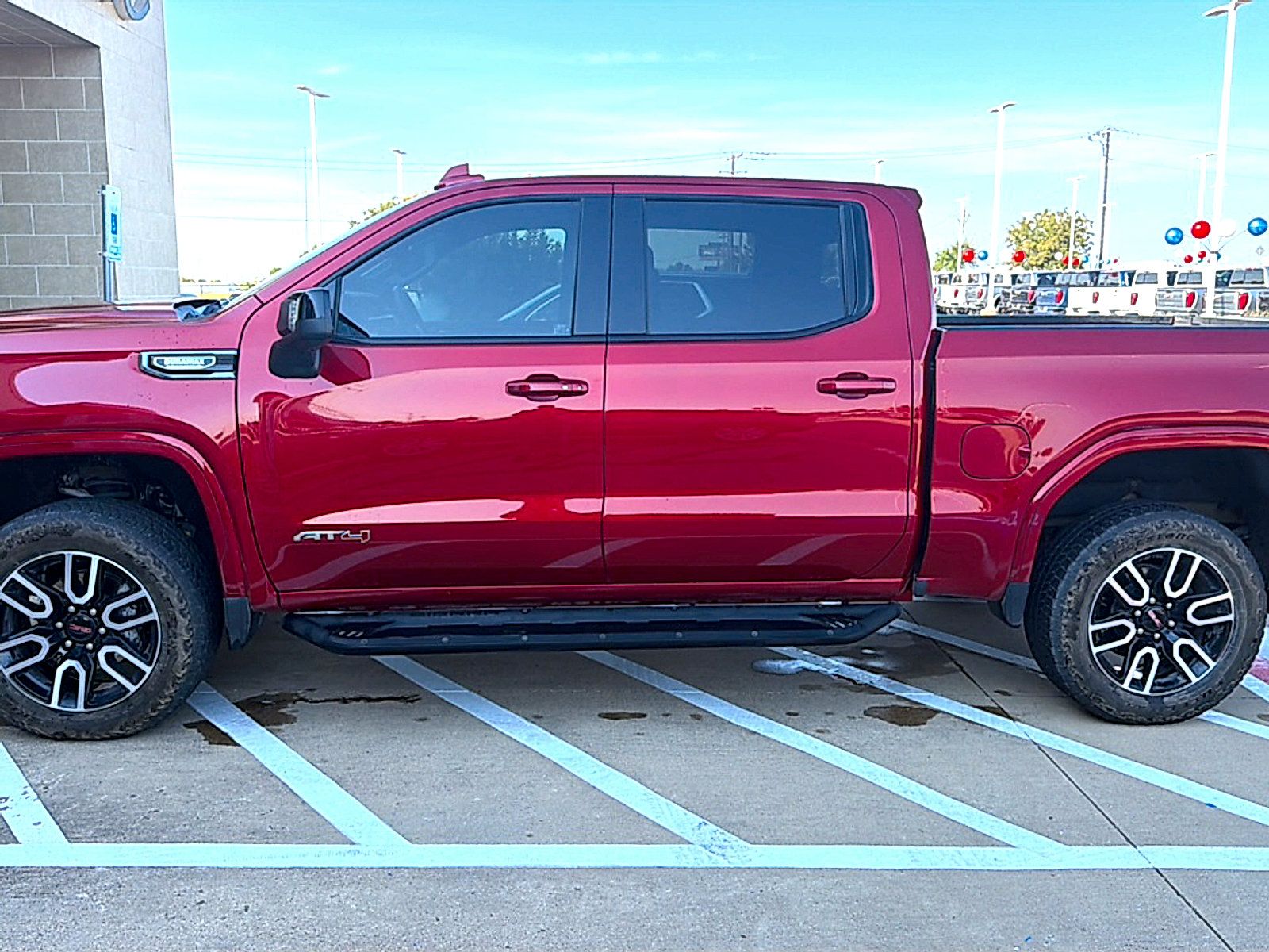 Used 2018 GMC Sierra 1500 SLT w/ All Terrain X Package AWD/4WD image 4