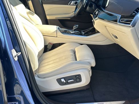Used 2019 BMW X5 xDrive40i w/ Premium Package 2 image 14