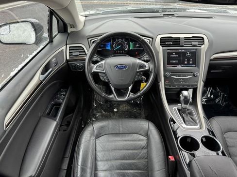 Used 2013 Ford Fusion SE image 5