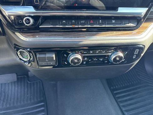 Used 2026 GMC Sierra 1500 Elevation image 23