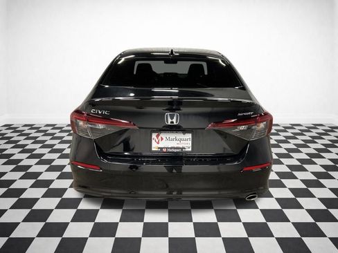 Used 2025 Honda Civic Sport image 4