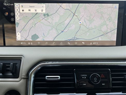 New 2025 Nissan Armada Platinum Reserve image 4