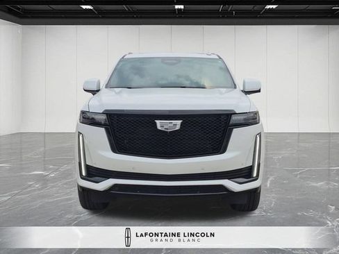 Used 2024 Cadillac Escalade Sport w/ LPO, ONYX Package AWD/4WD image 5