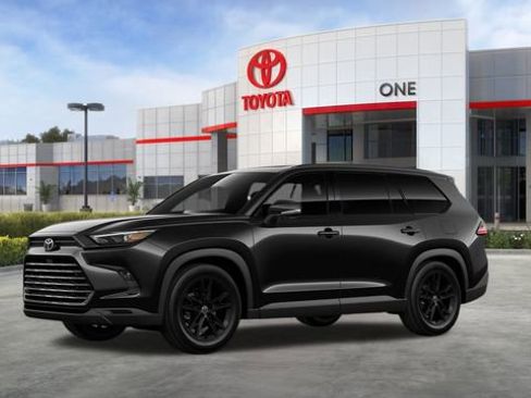 New 2026 Toyota Grand Highlander Nightshade image 3