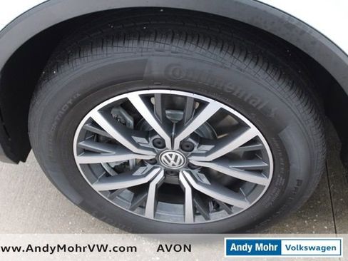 Used 2019 Volkswagen Tiguan SE image 14