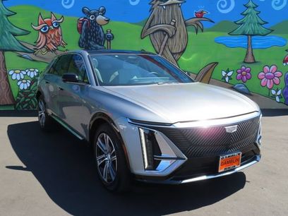 Certified 2024 Cadillac Lyriq Luxury w/ LPO, Floor Liner Package