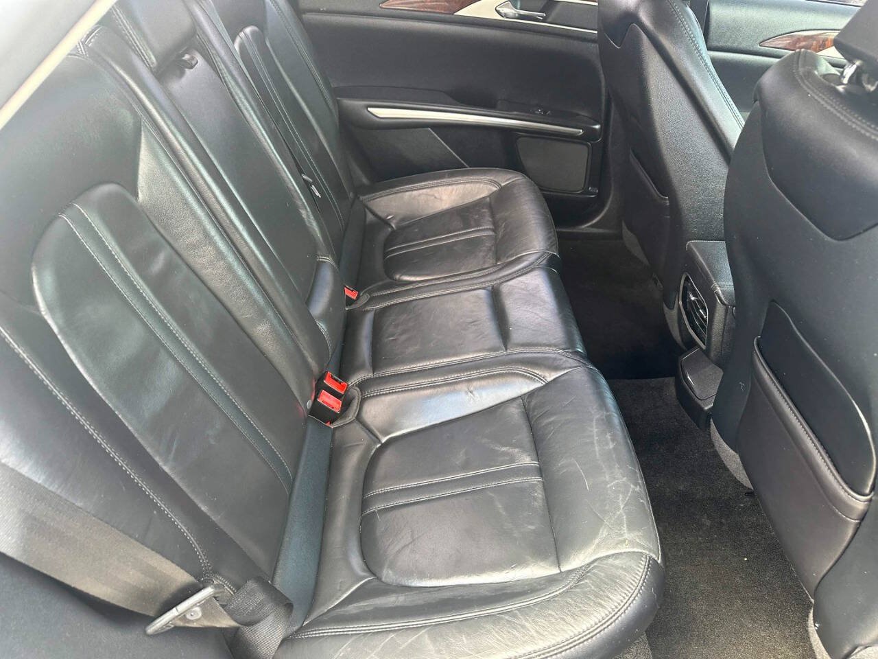 Used 2016 Lincoln MKZ AWD w/ Equipment Group 200A Select image 8