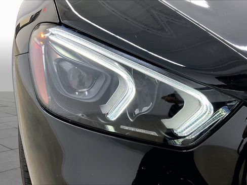 Used 2021 Mercedes-Benz GLE 350 4MATIC image 27