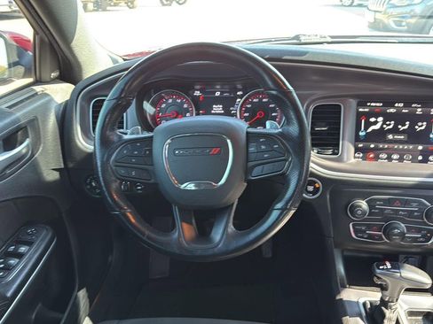 Used 2021 Dodge Charger SXT w/ Driver Convenience Group image 16