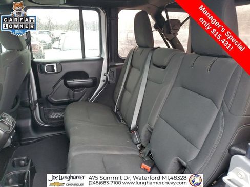 Used 2021 Jeep Wrangler Unlimited Sport AWD/4WD image 25