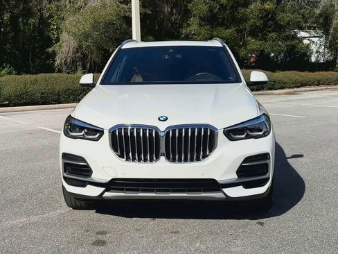 Certified 2023 BMW X5 xDrive40i w/ Premium Package image 3