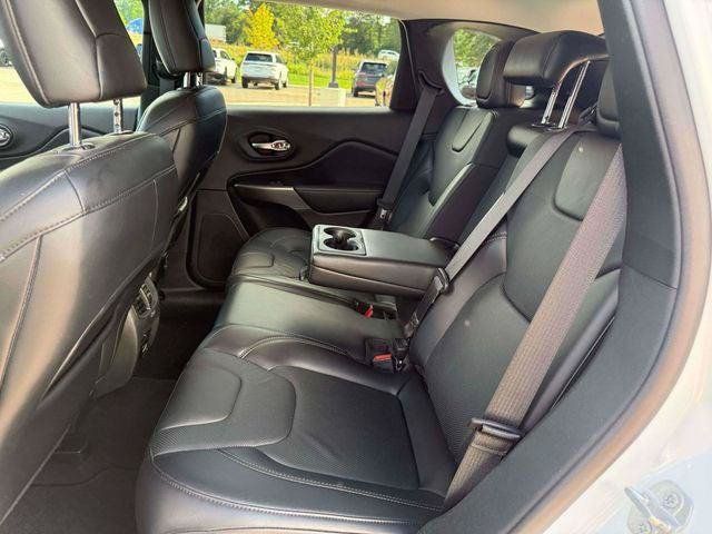 Certified 2020 Jeep Cherokee Limited AWD/4WD image 13