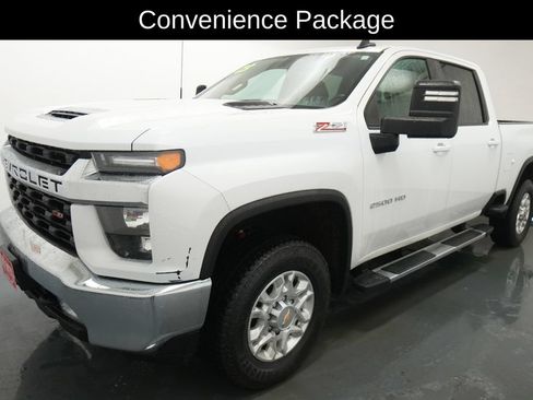 Used 2023 Chevrolet Silverado 2500 LT w/ Convenience Package AWD/4WD image 3