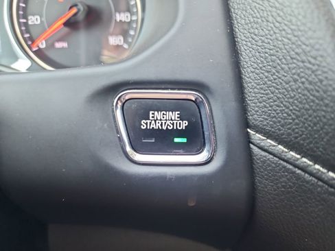 Used 2020 GMC Acadia SLE w/ Driver Convenience Package image 24