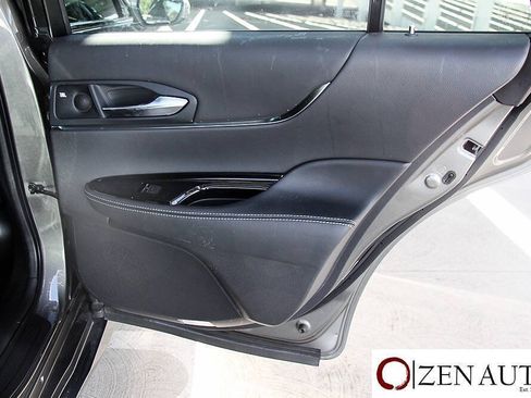 Used 2022 Toyota Mirai w/ Advanced Technology Package RWD image 36