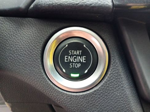 Used 2025 Cadillac CT4 Sport AWD/4WD image 18