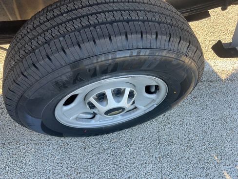 Used 2017 Chevrolet Silverado 2500 W/T image 12