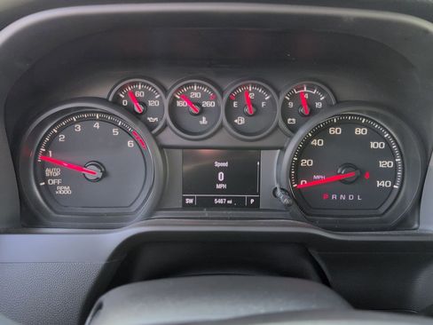 New 2025 Chevrolet Silverado 1500 Custom image 12