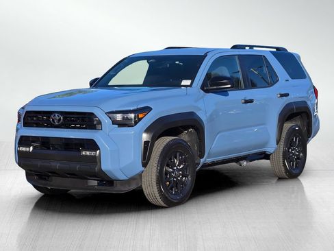 Used 2026 Toyota 4Runner SR5 AWD/4WD image 8