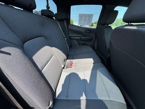 Used 2025 Chevrolet Colorado Trail Boss image 30