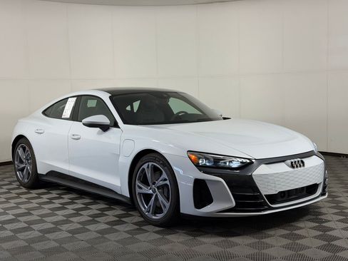 Used 2023 Audi e-tron GT Premium Plus AWD/4WD image 7