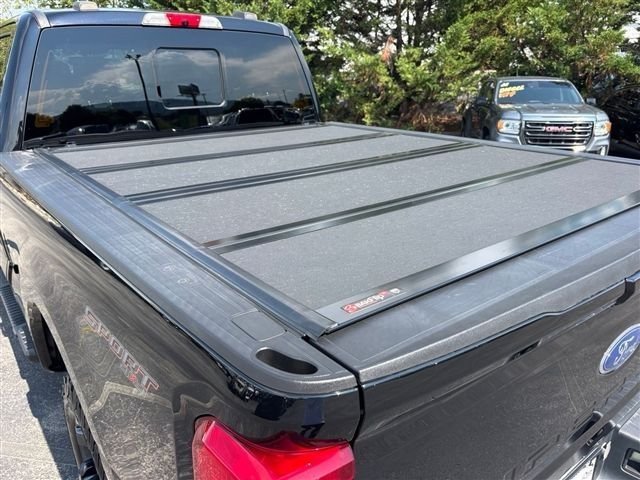 Used 2023 Ford F250 Lariat w/ Sport Appearance Package AWD/4WD image 23