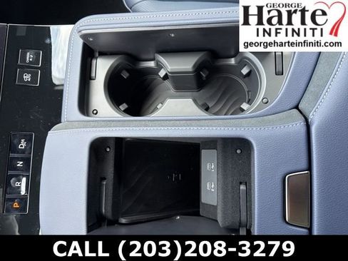 New 2026 INFINITI QX80 4WD w/ Sport Exterior Package image 36