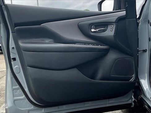 Certified 2024 Nissan Murano SL image 17