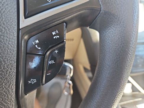 Used 2014 Ford Fusion SE image 26