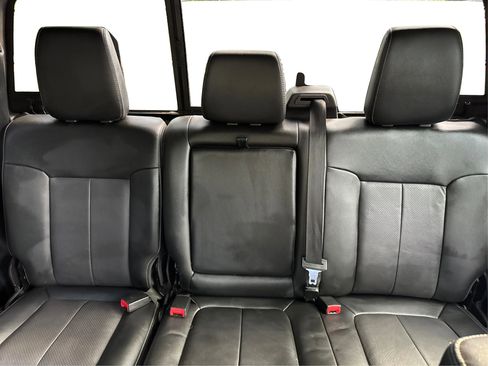 Used 2015 Ford F350 Lariat image 17