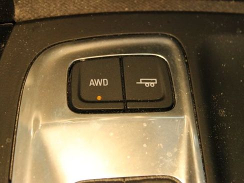 Used 2018 Chevrolet Equinox Premier AWD/4WD image 26