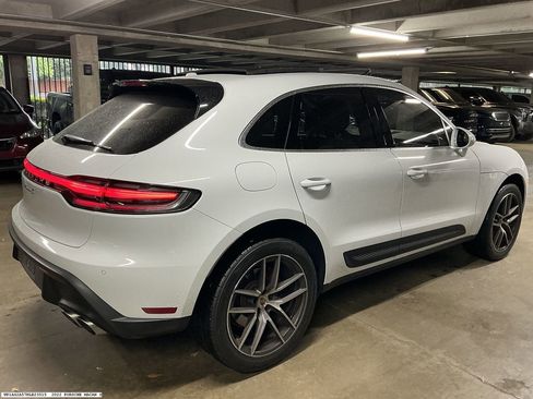 Used 2022 Porsche Macan S AWD/4WD image 6