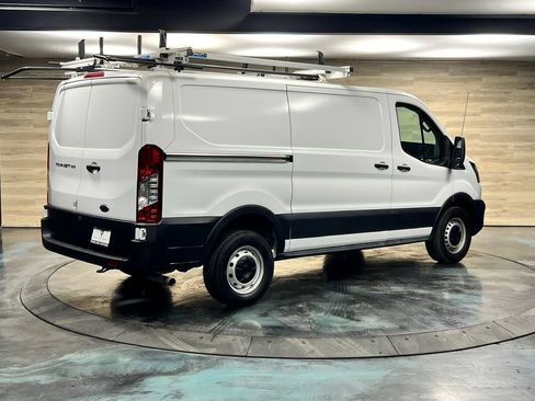 Used 2024 Ford Transit 250 Low Roof RWD image 21