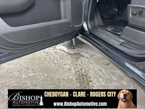 Used 2024 GMC Sierra 1500 SLE image 34