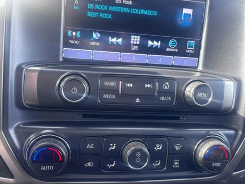 Used 2018 Chevrolet Silverado 1500 LTZ AWD/4WD image 16