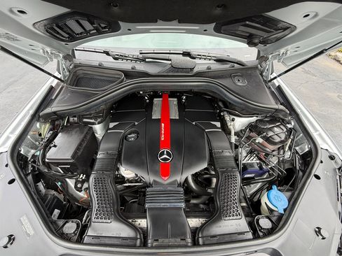 Used 2019 Mercedes-Benz GLE 43 AMG 4MATIC Coupe image 30