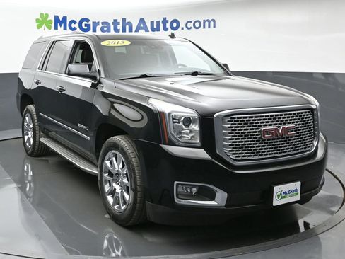 Used 2015 GMC Yukon Denali w/ Touring Package AWD/4WD image 30