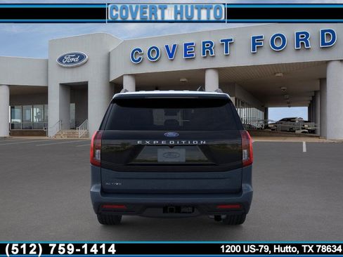 New 2026 Ford Expedition Active image 5
