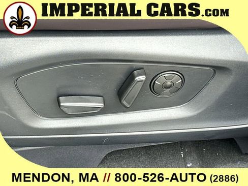 New 2026 Ford Explorer Platinum w/ LUX Leather Package image 37