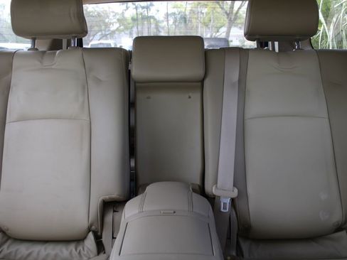 Used 2018 Toyota 4Runner SR5 Premium image 56