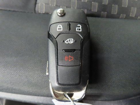 Used 2023 Ford Transit 250 Low Roof AWD w/ Exterior Upgrade Package image 48