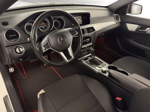 Used 2015 Mercedes-Benz C 250 Coupe image 4