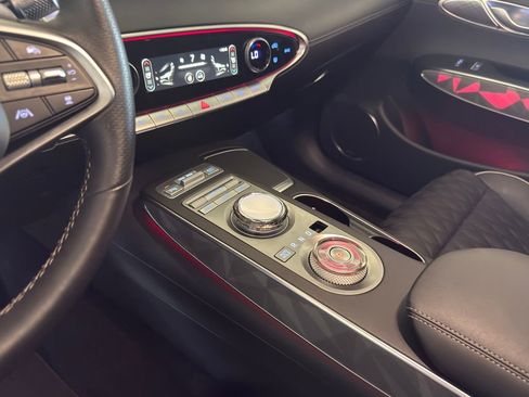 Used 2025 Genesis GV70 3.5T Sport w/ Sport Advanced Package image 11