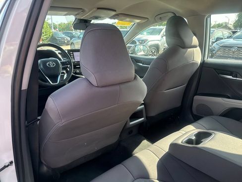 Used 2023 Toyota Camry LE AWD/4WD image 36