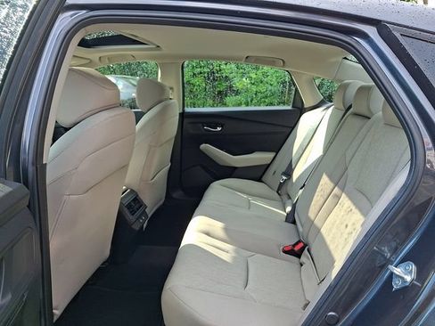 Used 2025 Honda Accord SE image 11