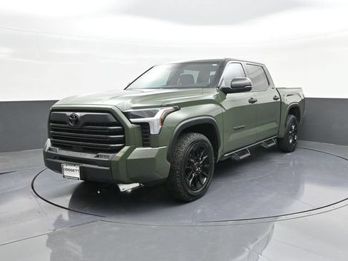 Used 2022 Toyota Tundra SR5 RWD image 30