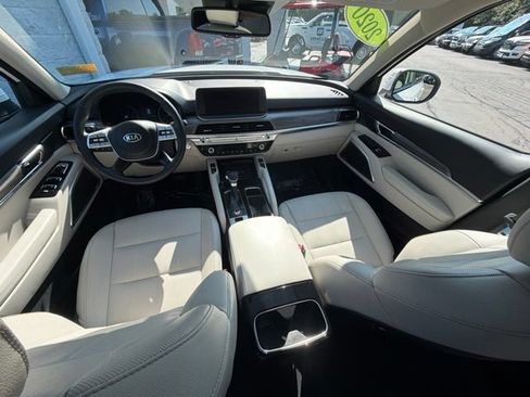 Used 2020 Kia Telluride EX w/ EX Premium Package AWD/4WD image 18